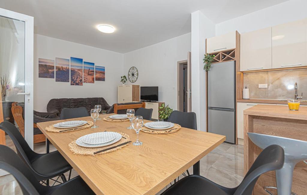 Holiday Home Gveric โวดีเซ ภายนอก รูปภาพ